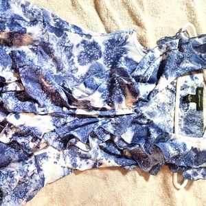 INC sleeveless ruffle collar/ peplum top.